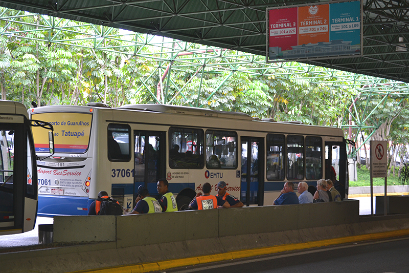 the airport bus to the city of São Paulo